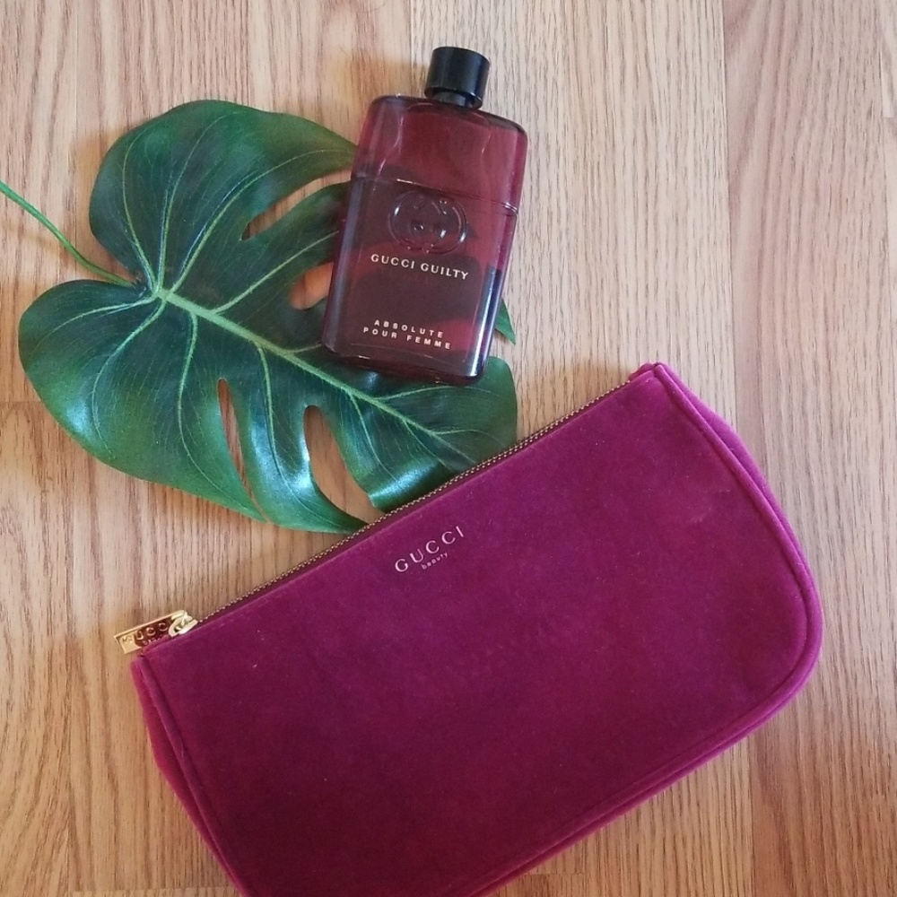 GUCCI BEAUTY BAG